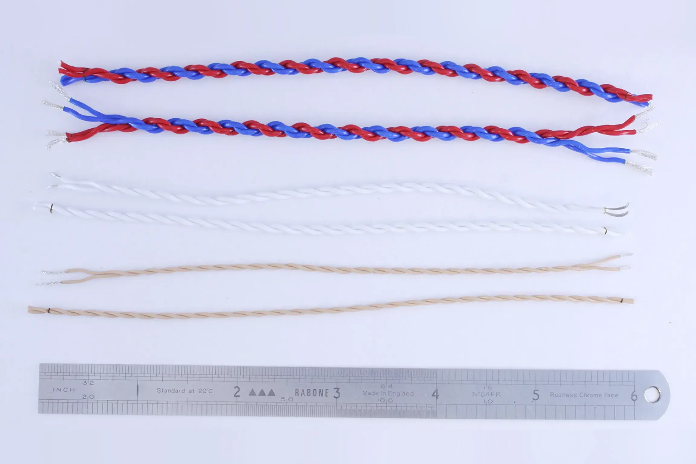 red, Blue, White, Golden color wire with scale.